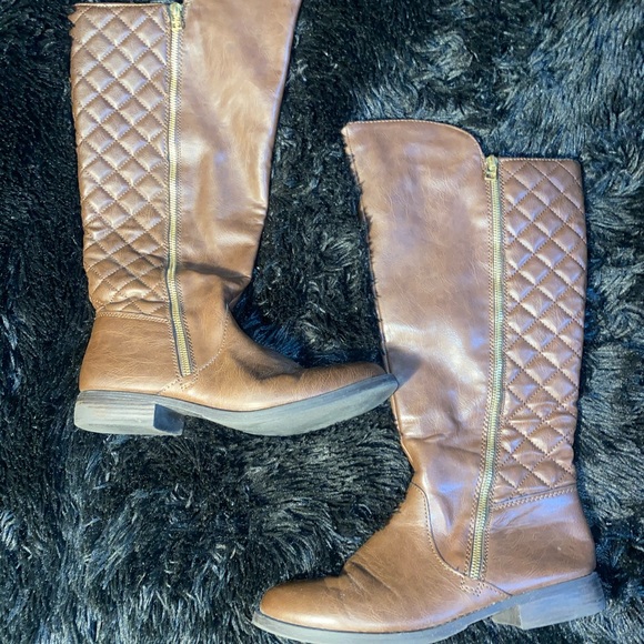 Brown knee high quilted riding boots flat heel size 9 - Picture 2 of 3
